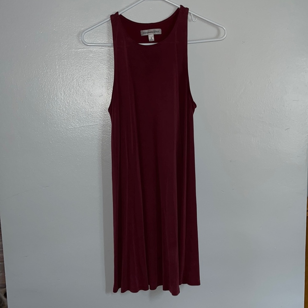 Small Abercrombie & Fitch Pale Burgundy Sleeveless Shift Dress